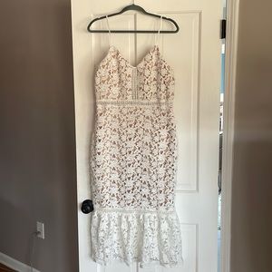 NWT lace mermaid dress